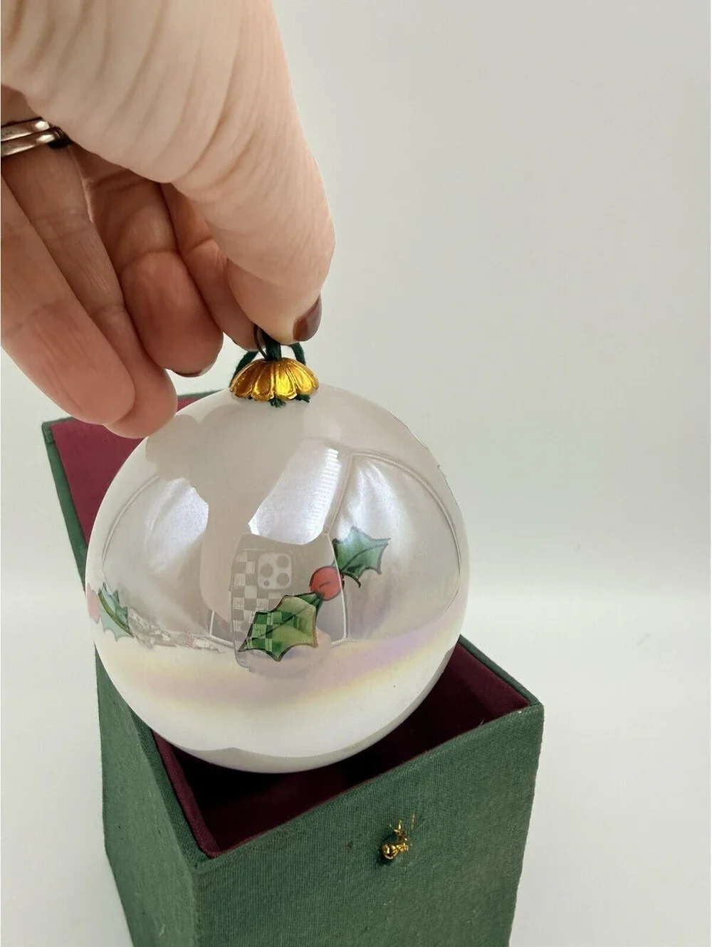 VTG Iridescent Opalescent Reverse Painted Santa Ornament. Hand Made Art Glass 3”